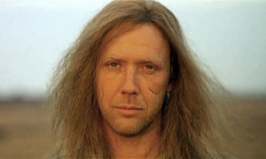 Mikael Persbrandt i Richard Hoberts kalkonfilm Tre solar