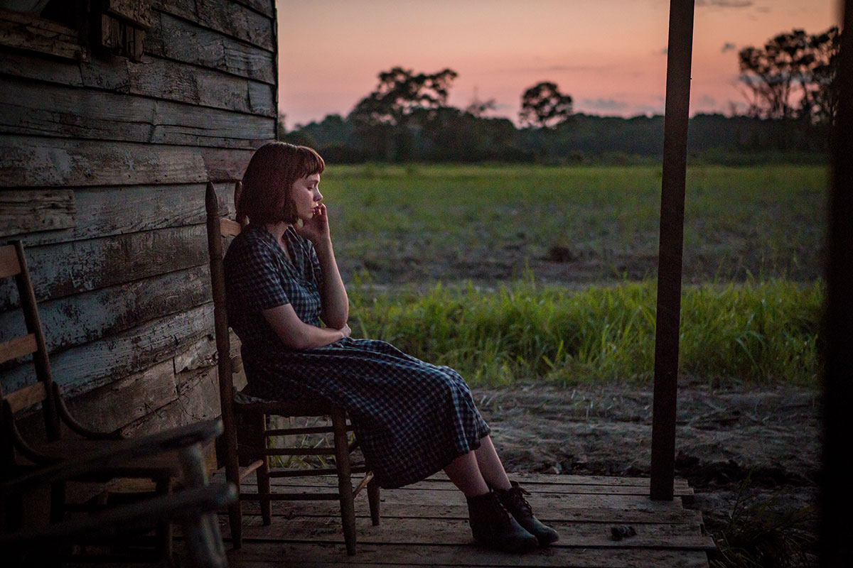 Carey Mulligan som Laura McAllan i Mudbound (Dee Rees, 2017).